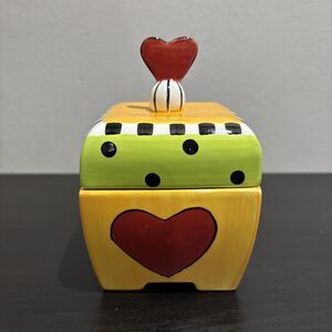 Csara By BirdBrain Hand Painted Ceramic Box Dish Colorful Hearts With Lid 2004